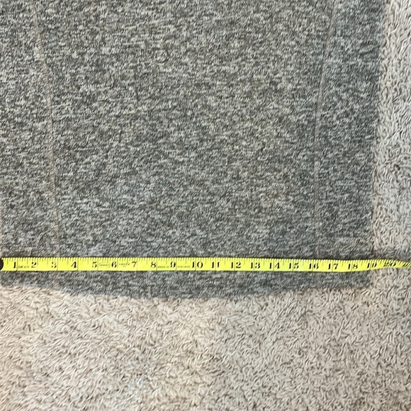 Eddie Bauer men’s SZ SM 1/4 zip fleece pullover. Grey taupe cream.Excellent cond - Picture 9 of 12